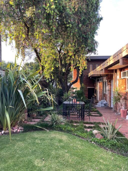 Red Cascade - Luxury 4 Bedrooms -solar And Aircons Holiday home